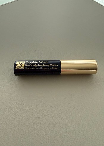 Estée Lauder Double Wear Maskara - Görsel 2