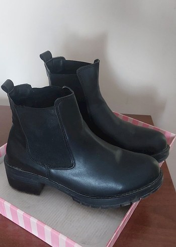Siyah Kadın Bot