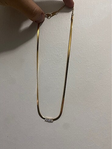 Paslanmaz çekik Altın kolye - Görsel 3