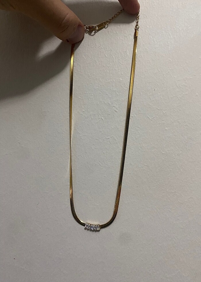 Paslanmaz çekik Altın kolye - Görsel 3