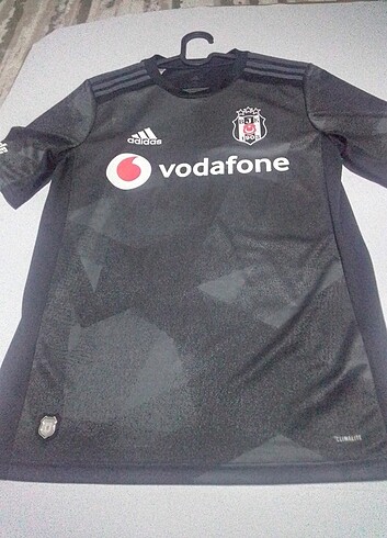 Beşiktaş forması 