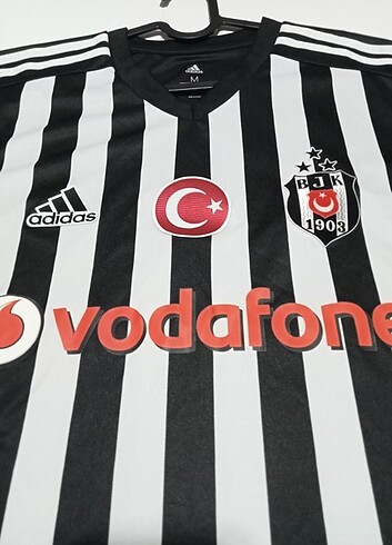 Beşiktaş forması 