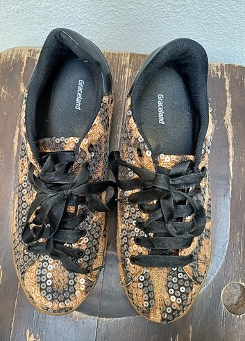 40 Beden Leopar desenli