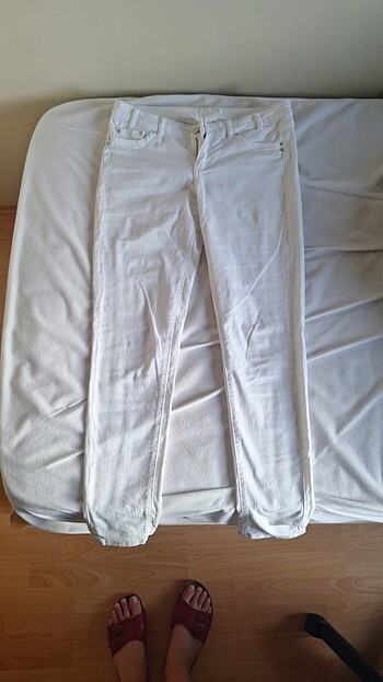 Beyaz pantalon