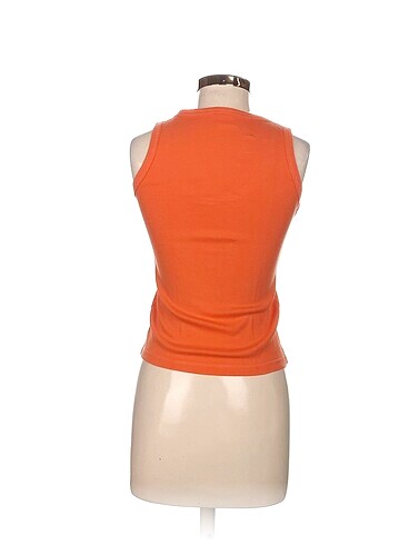 s Beden Diğer T-shirt %70 İndirimli.