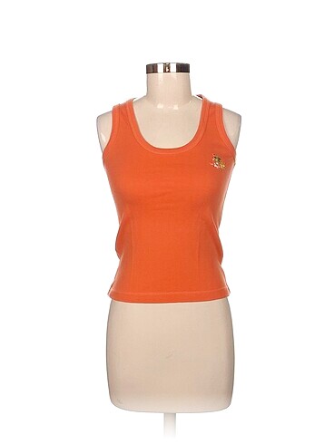 Diğer T-shirt %70 İndirimli.
