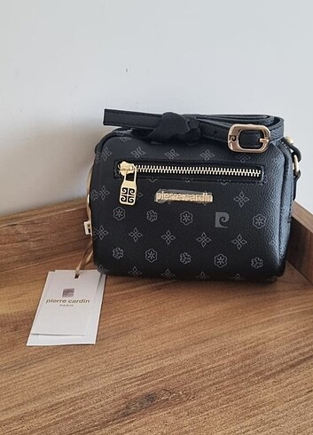 Pierre Cardin Askılı Çanta