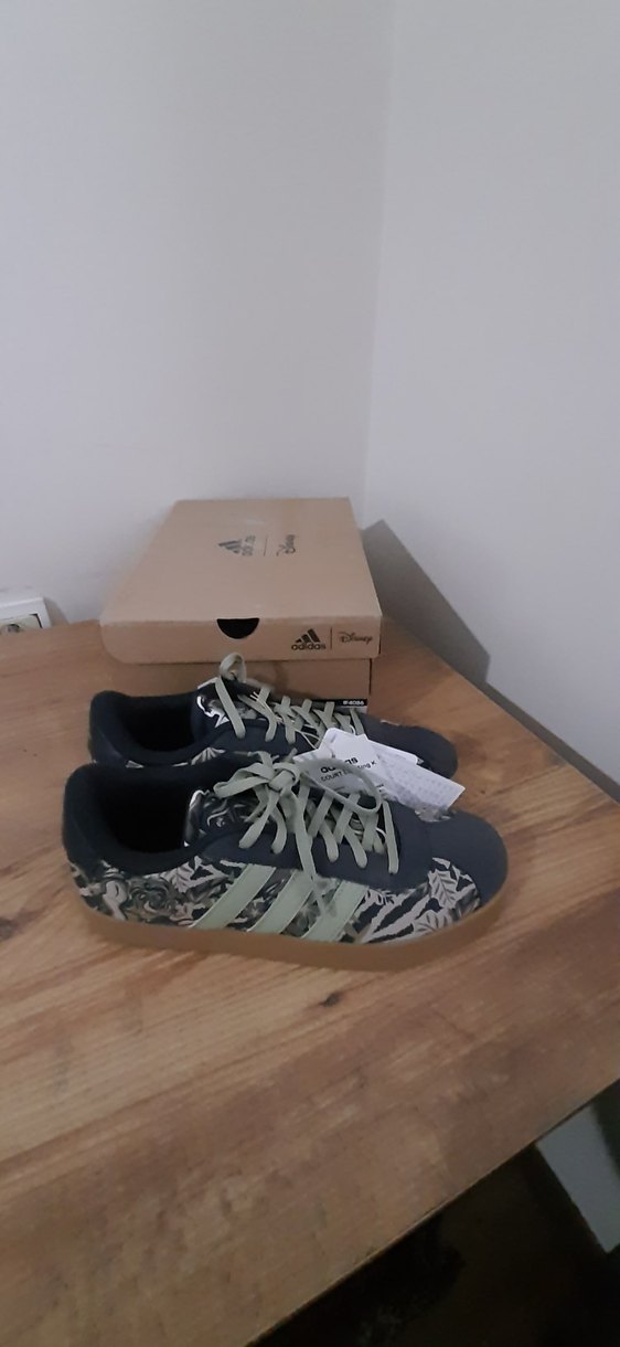 ADIDAS COURT 38.5 SIF8R KUTULU ORJINAL - Görsel 5