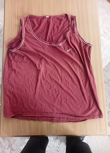 Nike kısa kollu atlet