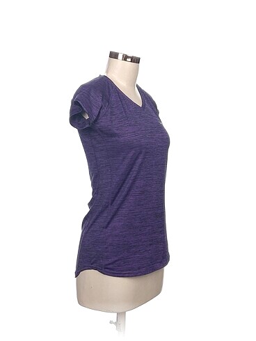 Nike Nike T-shirt %70 İndirimli.
