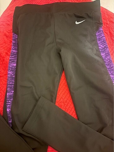 m Beden Nike tayt