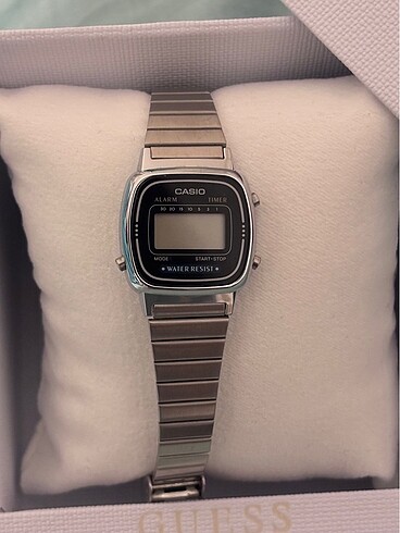 Casio Casio saat