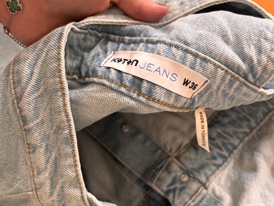 Düğmeli Mavi Kot Salopet - Görsel 4