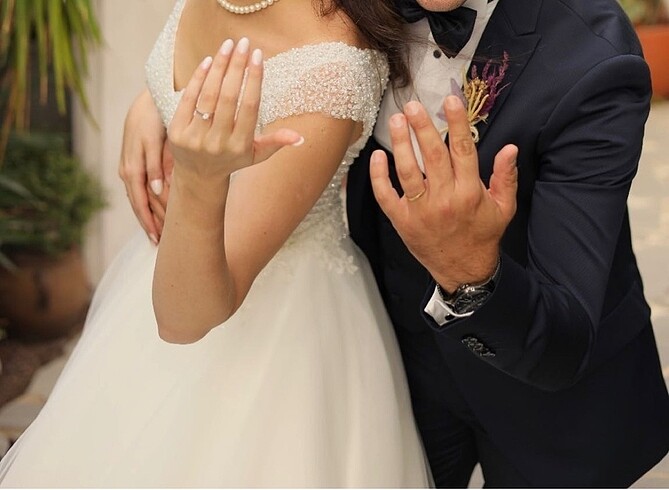 s Beden Wedding store gelinlik