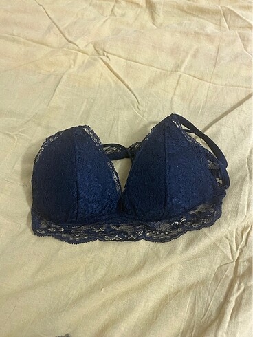 Defacto Bralet