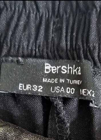xs Beden siyah Renk Bershka Şort Etek