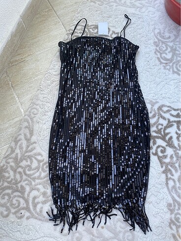 H&M Elbise