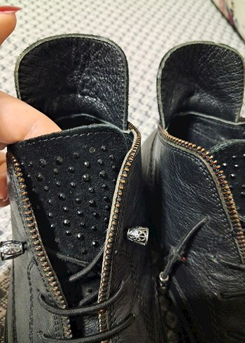 Kadın Siyah Deri Gotik Tokalı Bot - Görsel 4