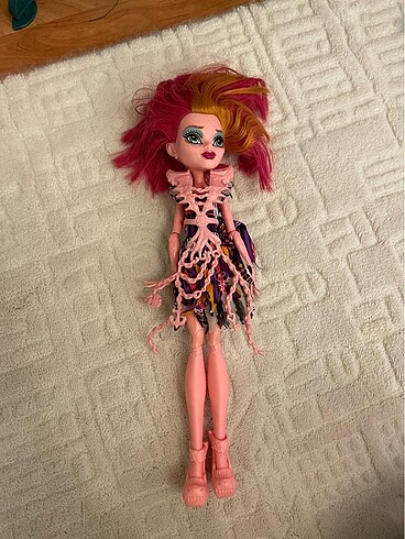 Monster high bebek