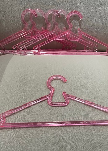 Şeffaf Plastik Askı Seti - Görsel 2