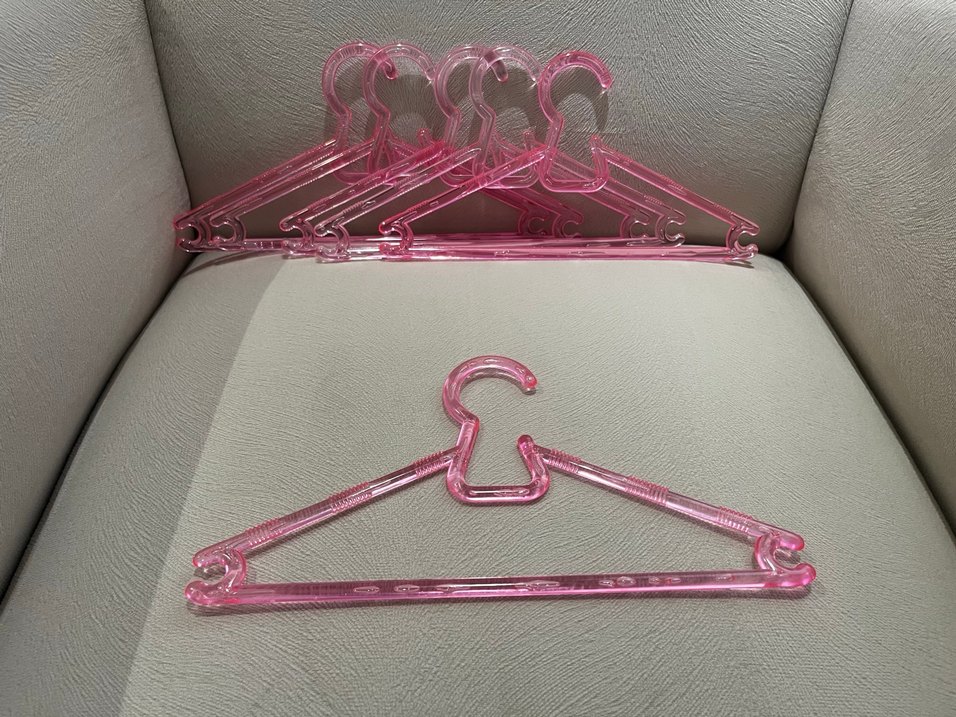 Şeffaf Plastik Askı Seti - Görsel 2