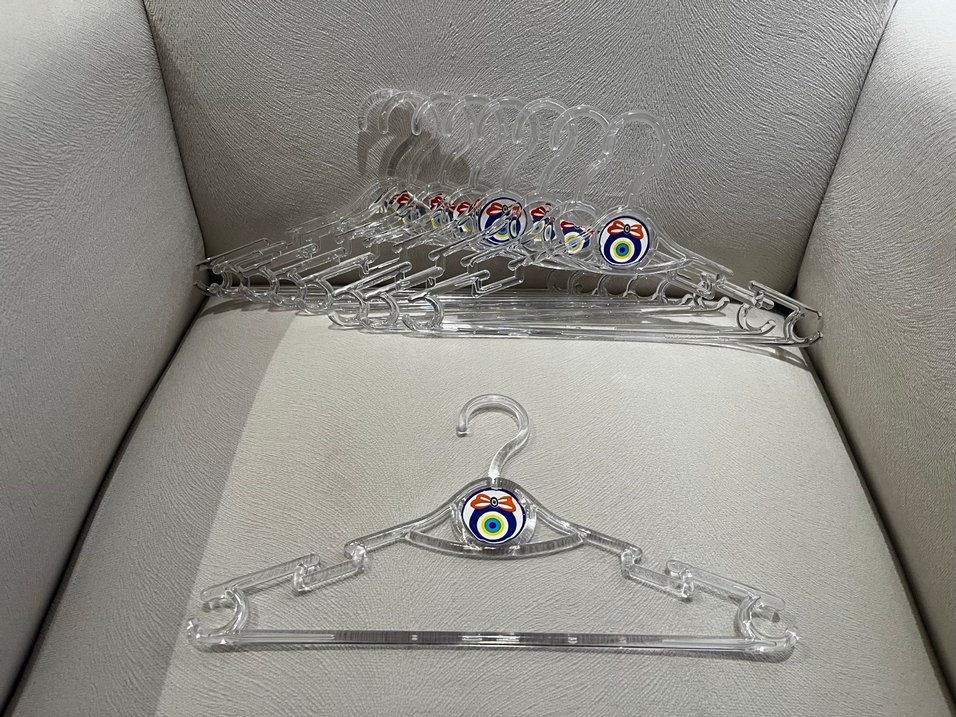 Şeffaf Plastik Askı Seti - Görsel 3