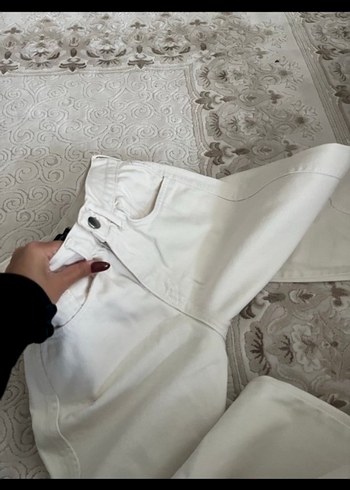 Beyaz Kemerli Pamuklu Kadın Pantolon - Görsel 2