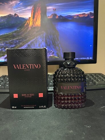 BORN İN ROMA İNTENSE VALENTİNO