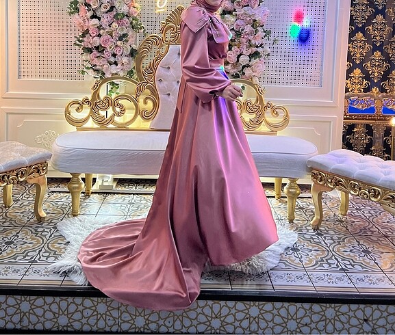 Özel dikimdir house of zarif tasarımı ile çalışılmıştır