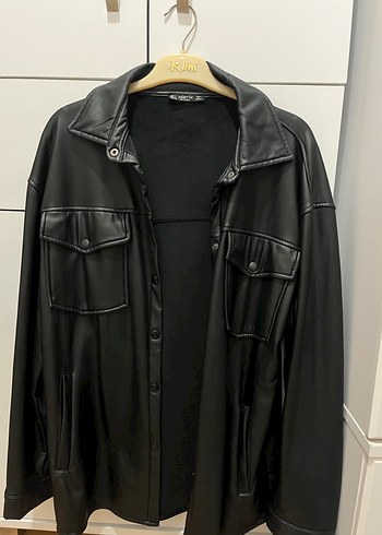 Düğmeli Siyah Kadın Deri Ceket - Görsel 2