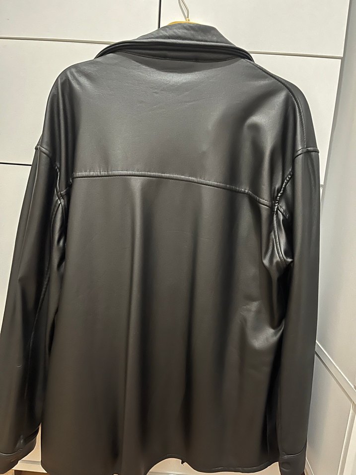 Düğmeli Siyah Kadın Deri Ceket - Görsel 3