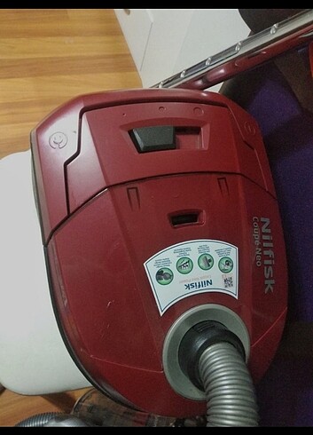 Nilfisk elektrik supurgesi