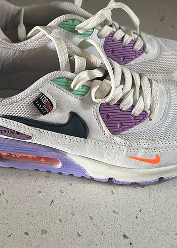 38,5 Beden beyaz Renk Nike Air Beyaz Kadın Spor Ayakkabı