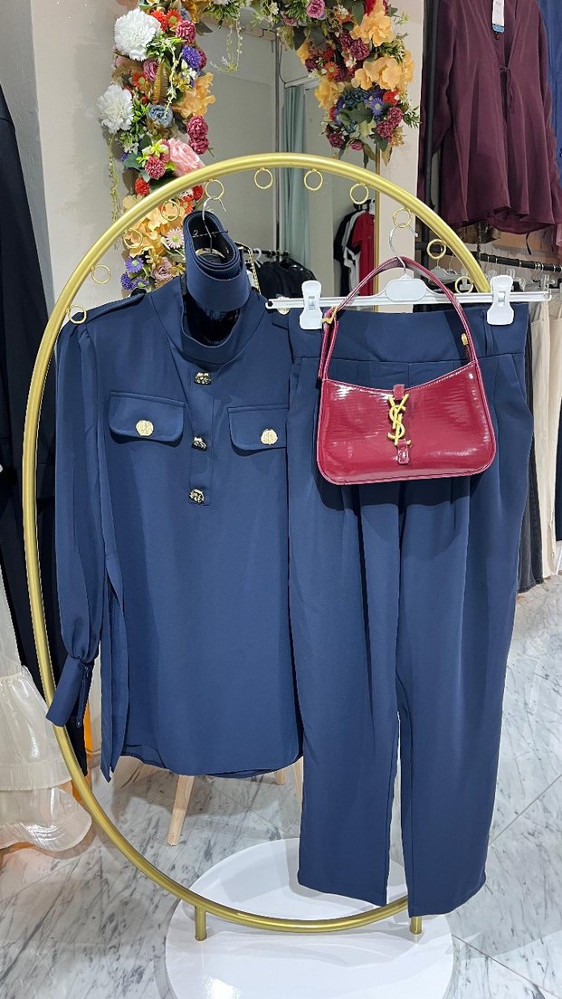 Kadın Lacivert Pilili Kumaş Pantolon - Görsel 3