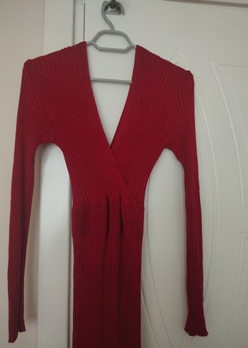 Koyu Kırmızı V Yakalı Uzun Triko Elbise - Görsel 2