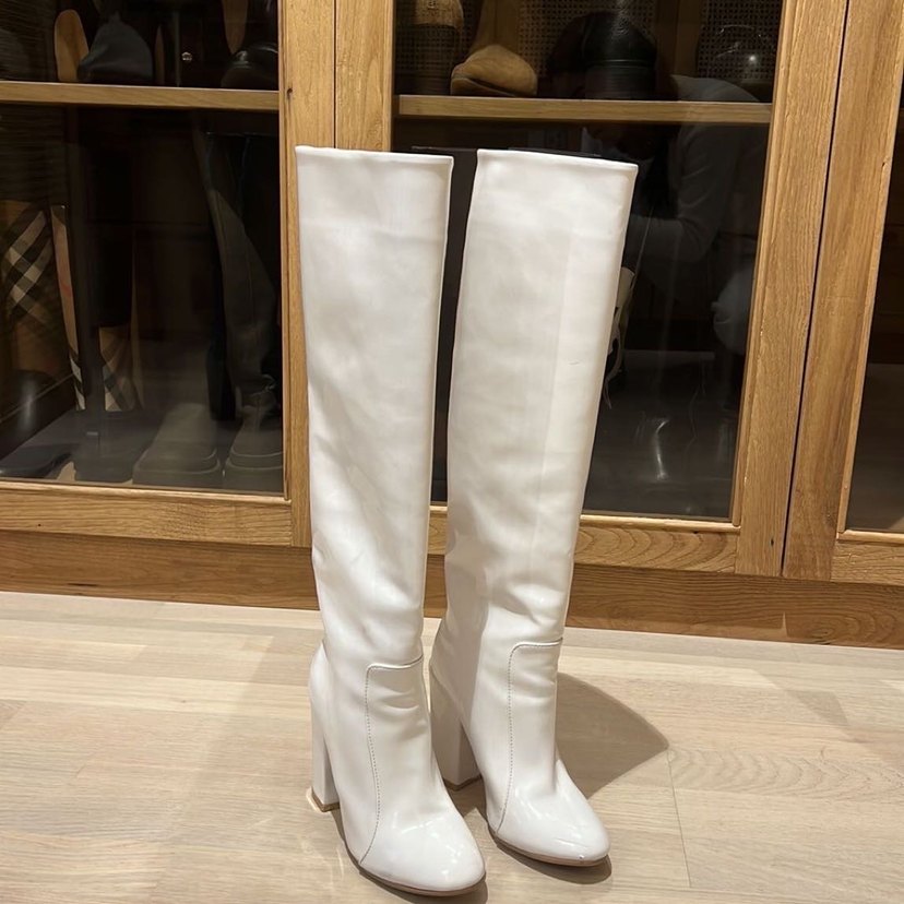 Beyaz Deri İnce Topuklu Dizüstü Kadın Çizme - Görsel 2