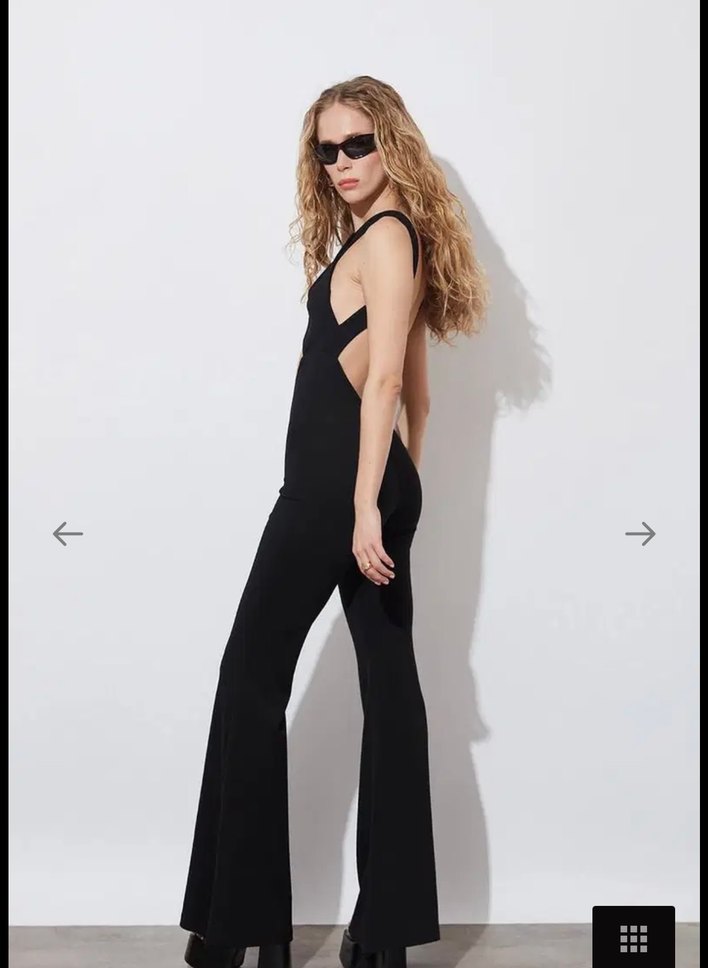 Siyah V Yaka Drapeli Tulum - Görsel 2