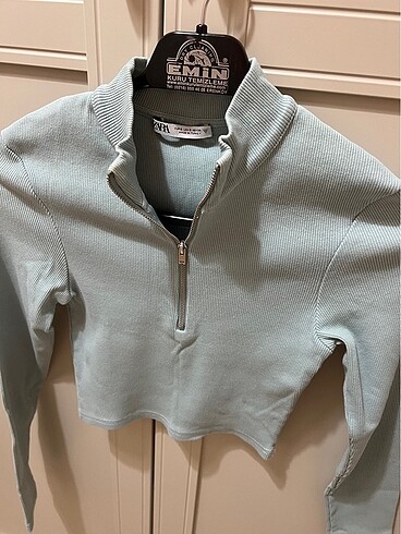 Zara Zata crop (Xs-S beden arası)