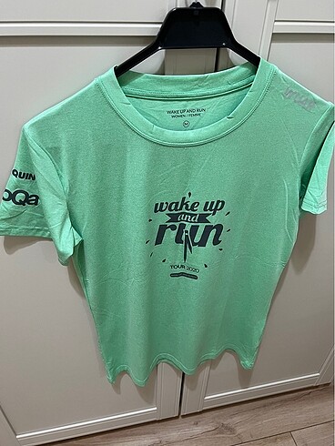 Wake up and Run T-shirt dry-fit