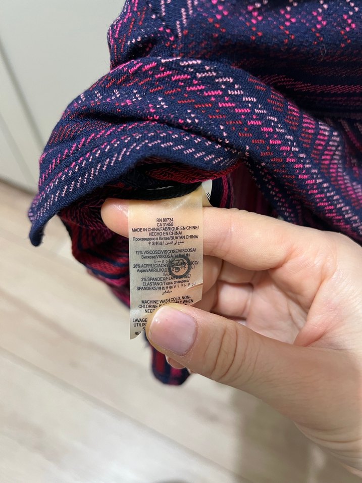 BCBG Max Azria kısa kollu bluz - Görsel 5