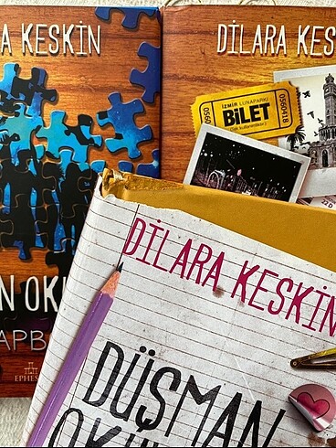 Düşman okullar kitap