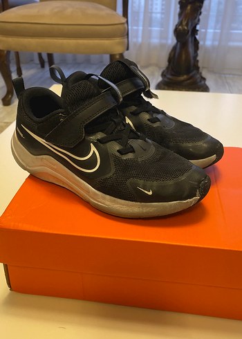 Nike Erkek Çocuk Siyah Spor Ayakkabı - Görsel 8