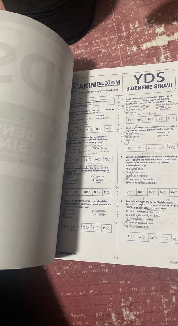 Ahmet Akın 10 Çözümlü YDS Deneme Sınavı - Görsel 3