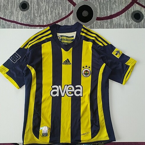 Adidas 9 Yaş