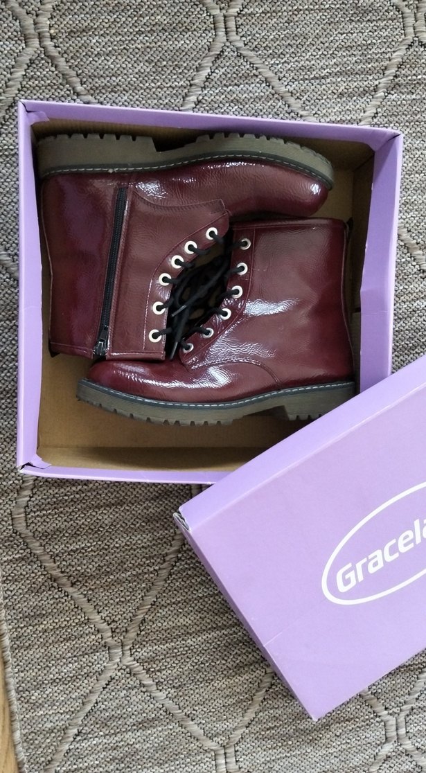 Bordo Rugan Kadın Bot - Görsel 3