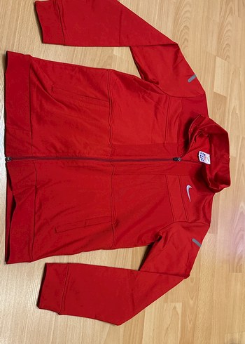 Kırmızı Üst ve Siyah Alt Eşofman Takımı - Görsel 2