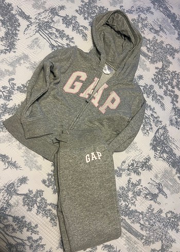 Gap Kids Gri Melanj Kapusonlu Esofman Takimi