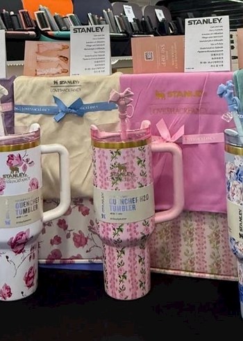 Stanley Pembe Çiçek Desenli Termos Bardak - Görsel 2