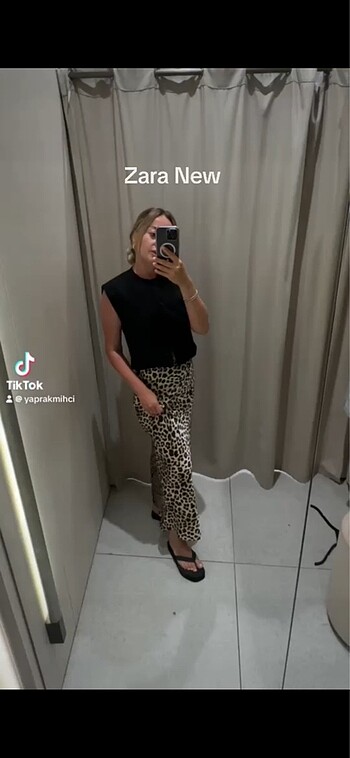 Zara bir kere giyildi saten leopar beli lastikli etek