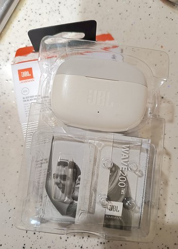 JBL Beyaz Kulaklık ve Velcro Askı